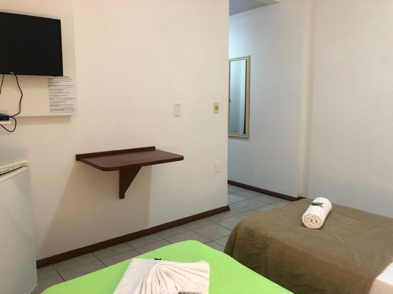 Milton Leite Suite Governador Celso Ramos Luaran gambar